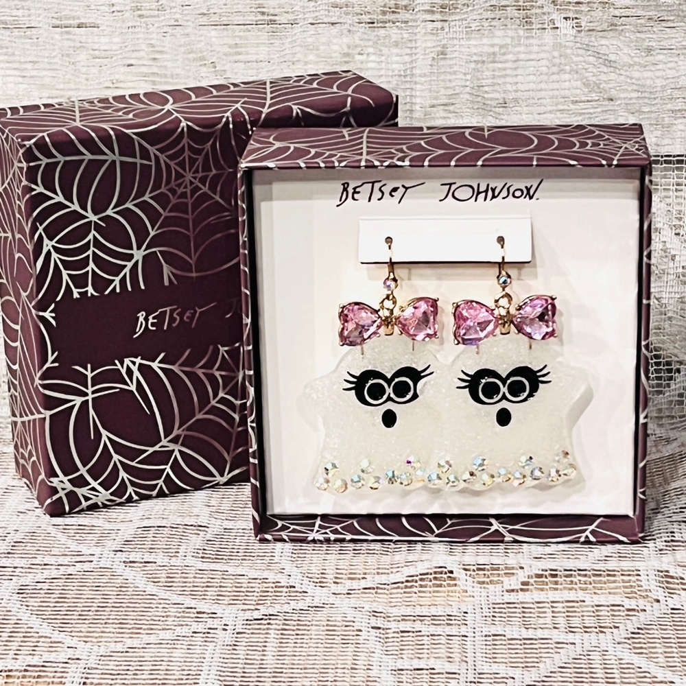 Betsey Johnson Creep It Real Girl Ghost Halloween Dangle Earrings - Picture 2 of 3